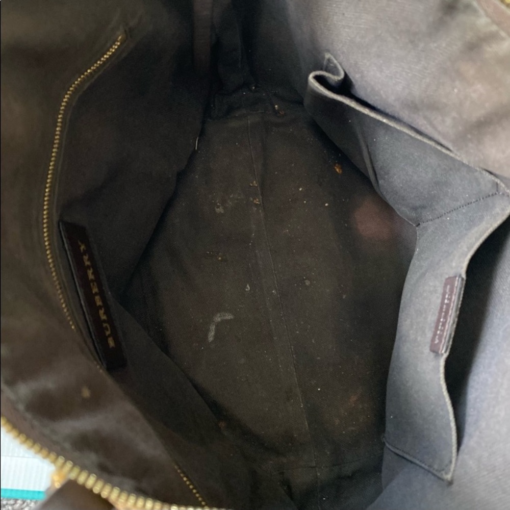 Burberry Haymarket Small Salisbury Tote Chocolate - Picture 7 of 9